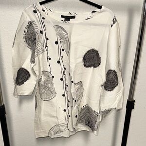Radzoli Artistic Black and White Blouse